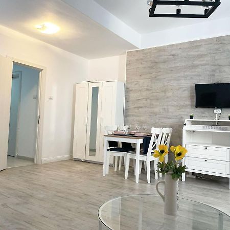 White Apartment Bucureşti Exterior foto